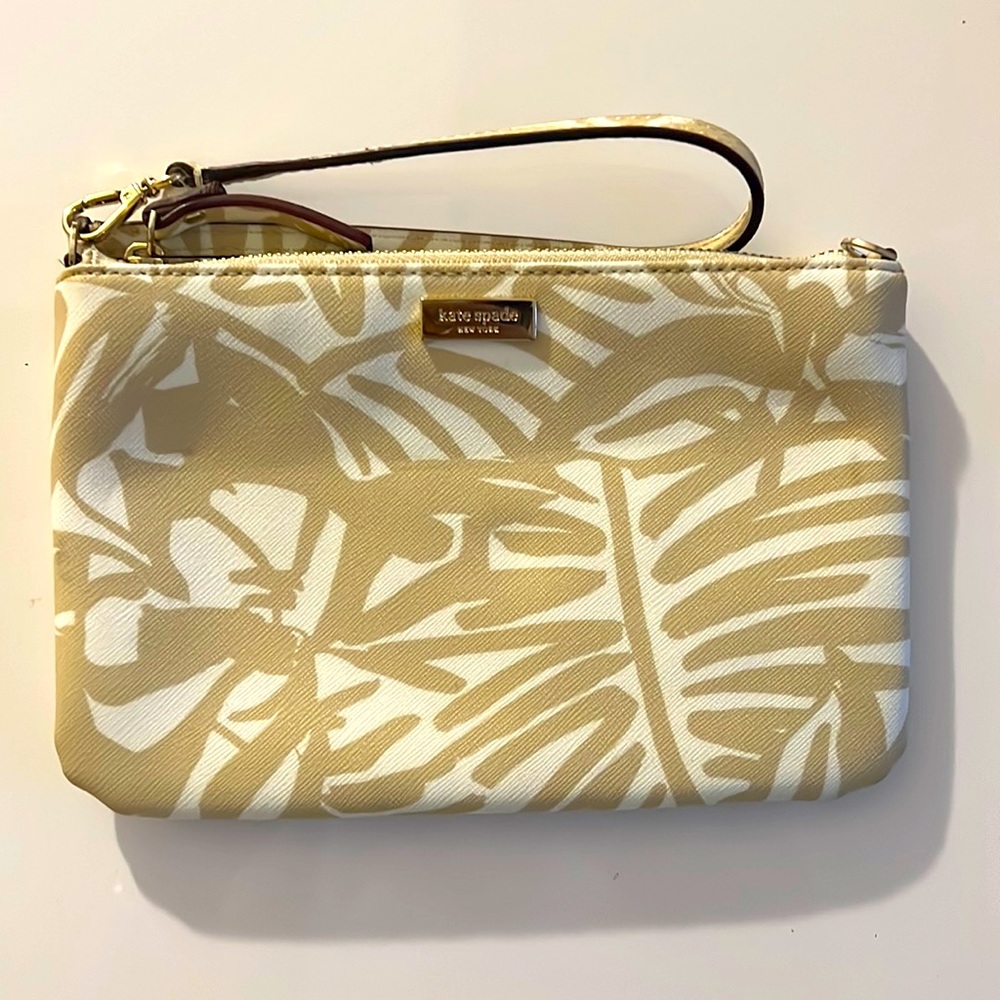 Kate Spade Wristlet